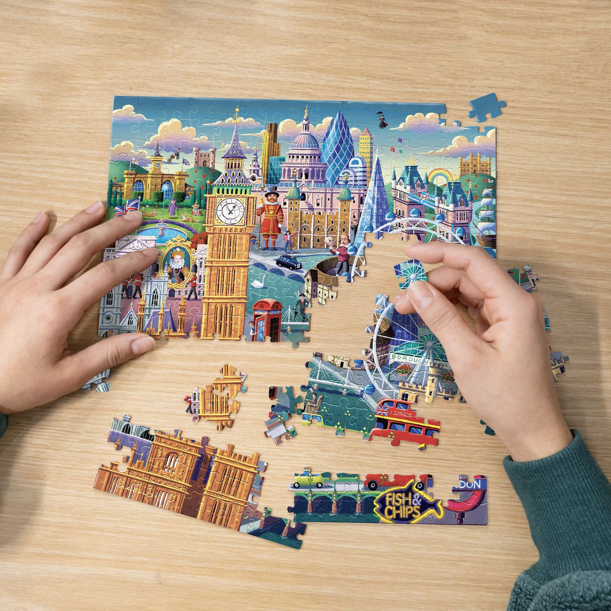 London | 210 Piece Personal Puzzle
